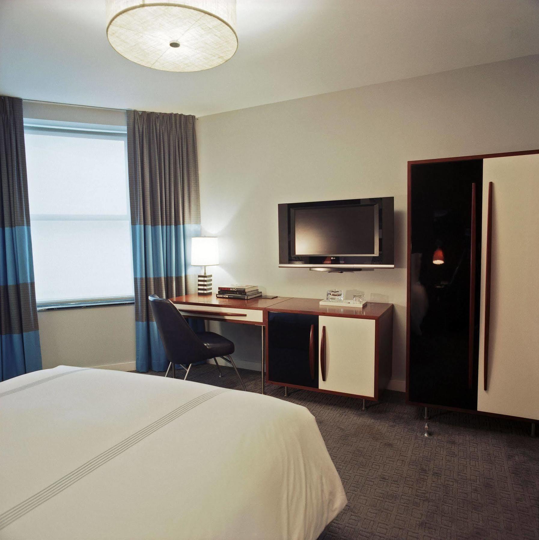 6 Columbus Central Park Hotel New York Ngoại thất bức ảnh